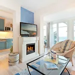 Villa Frigga & Villa Freia
